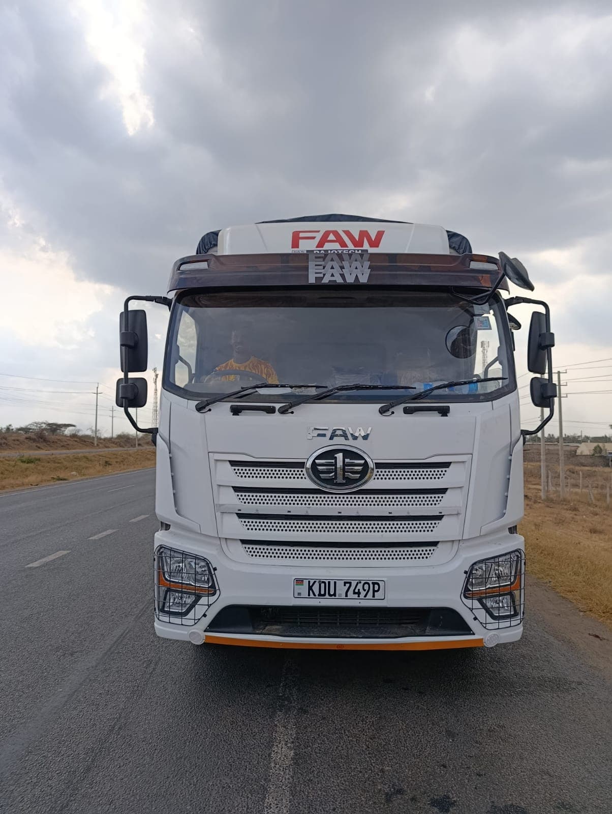 FAW curtain-side truck, front view